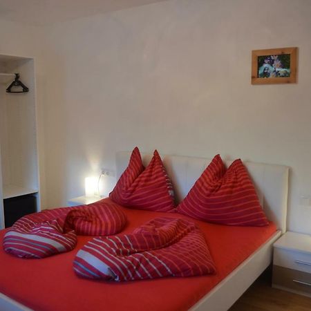 Apartment Klein & Fein Schlitters Buitenkant foto