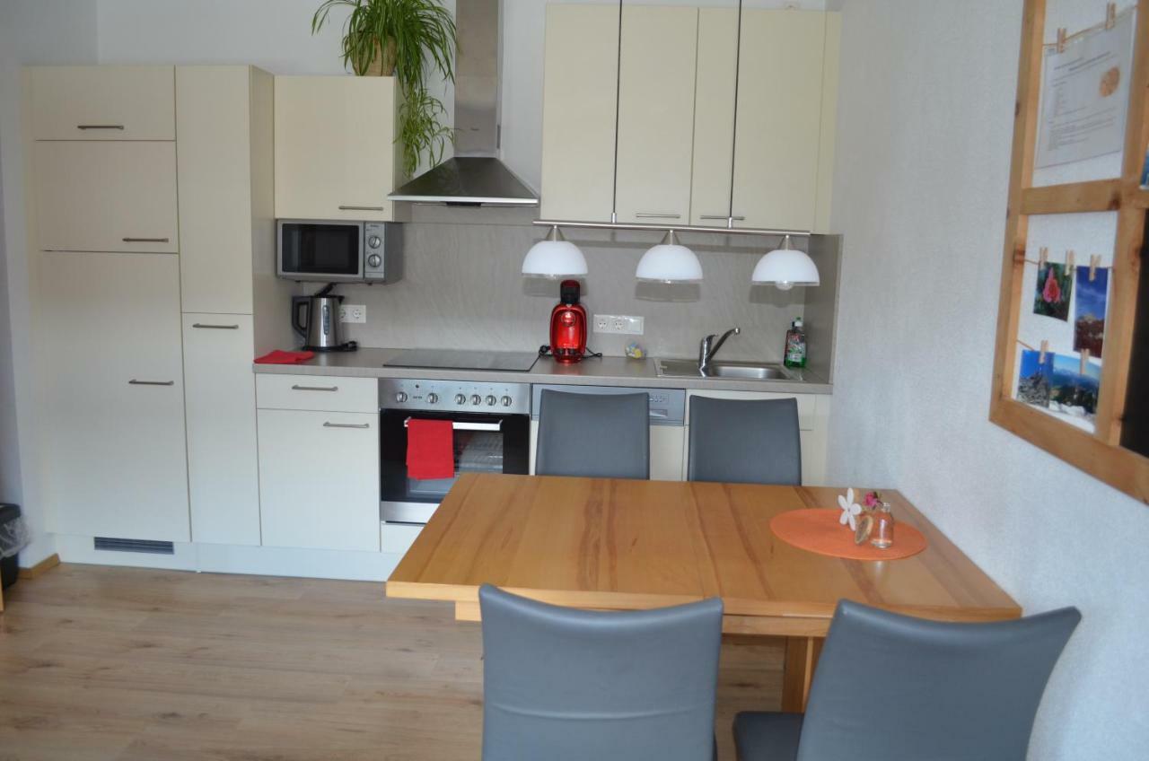 Apartment Klein & Fein Schlitters Buitenkant foto